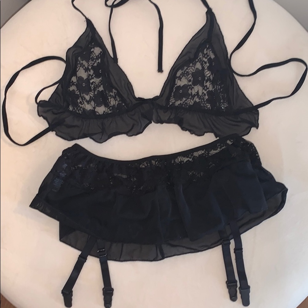 6/$28❗️ Black lingerie set